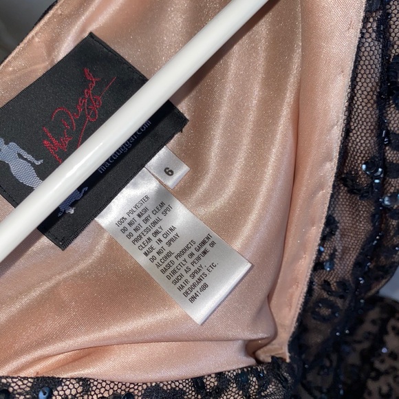 Cheetah sequin body con dress - Picture 2 of 3